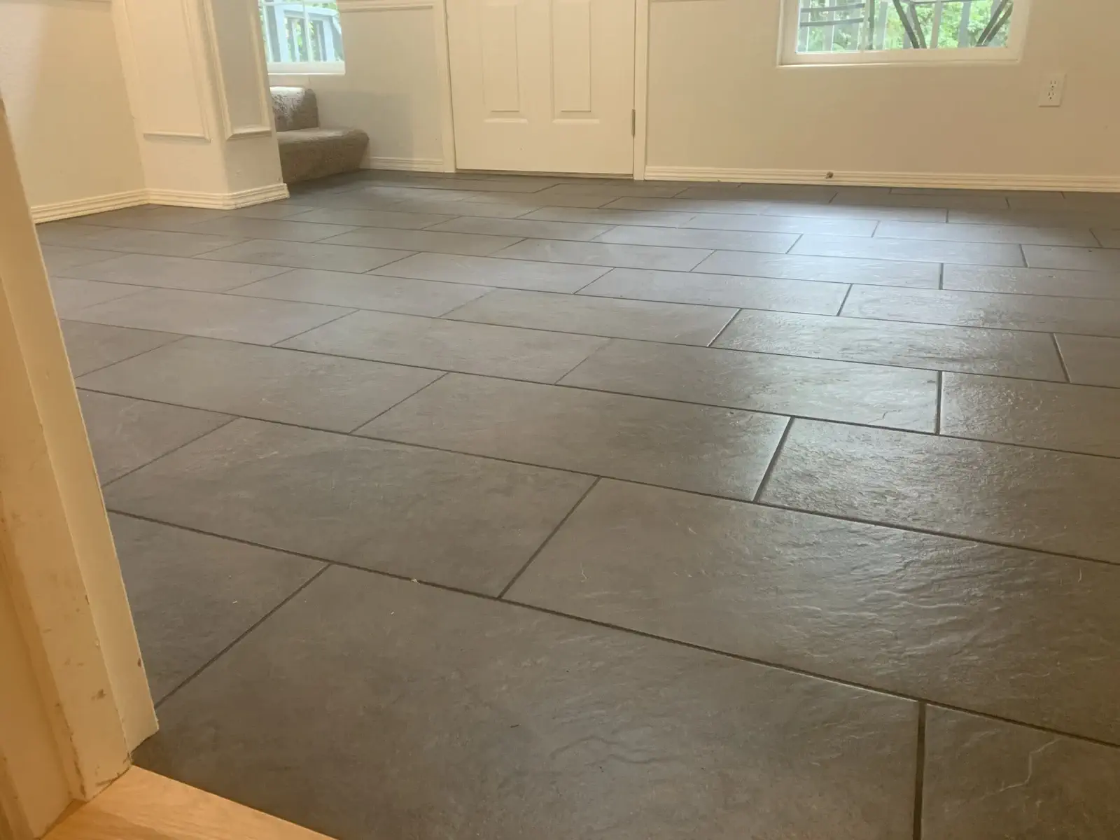 Grey flooring design